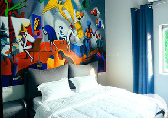 房县对于酒店的墙体彩绘而言更注重哪些方面？